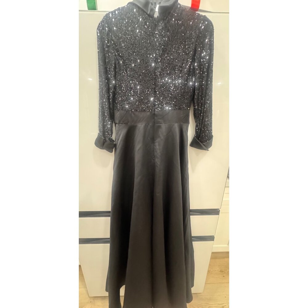 Xscape Black Sequin-Embellished Gown With Satin Collar & Belt Size 4 Long Sleeve - Picture 6 of 7